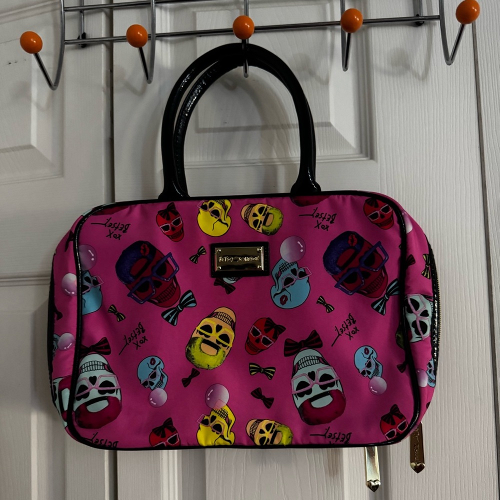 Betsey Johnson Pink Skull Cosmetic Bag